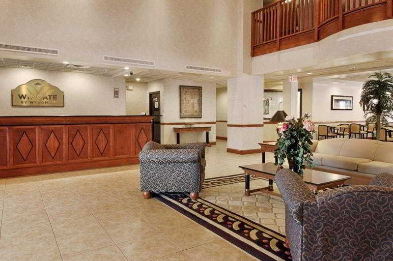 Holiday Inn Express & Suites Jacksonville South East - Medical Center Area, An Ihg Hotel Interior photo
